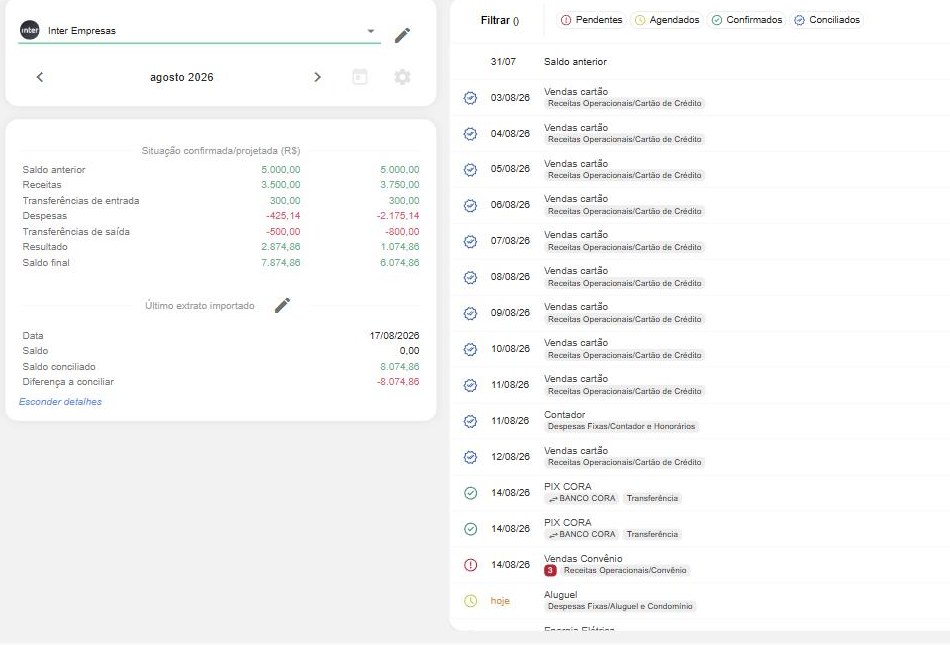 Painel lateral visível: navegação da conta/período e resumo confirmado/projetado ao lado da lista.